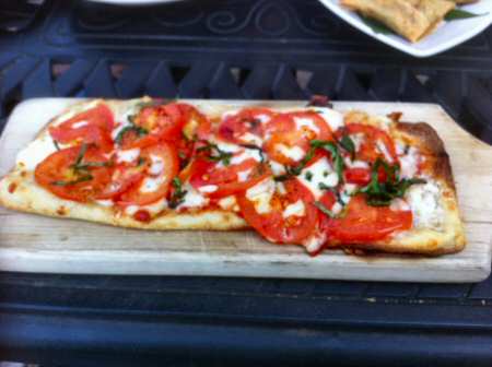 Margherita Flat Bread - © DelawareIndia.com