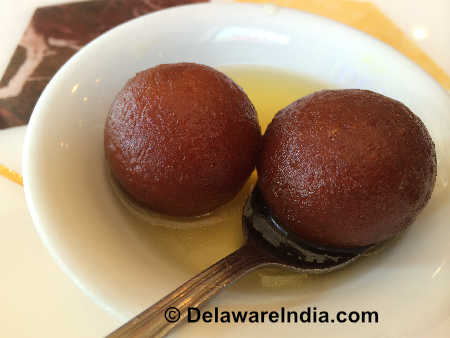 Indian Sizzler Newark Gulab Jamun Dessert © DelawareIndia.com