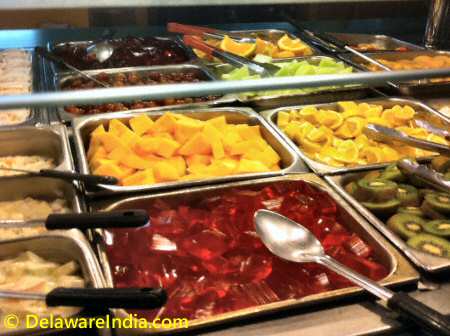 King Buffet Desserts Counter © DelawareIndia.com